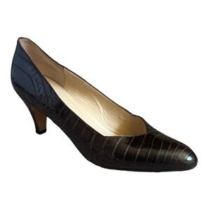 Le Sac Italy Croc Embossed Leather Pumps Brown Point Toe Heels 38.5 7.5